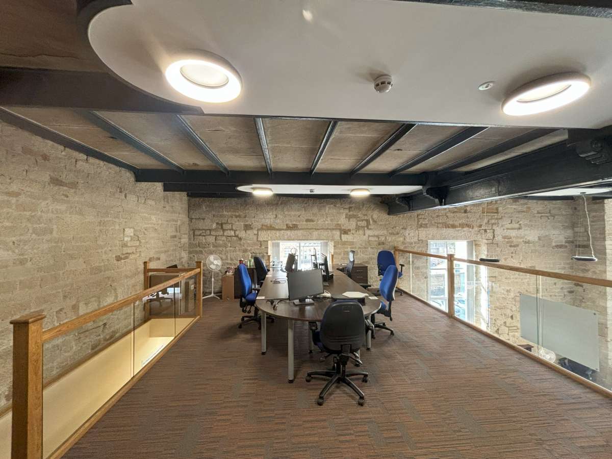 Office in Halifax - photo 4