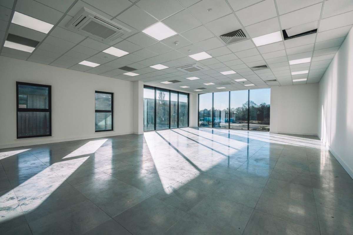 Office in Colchester - photo 2