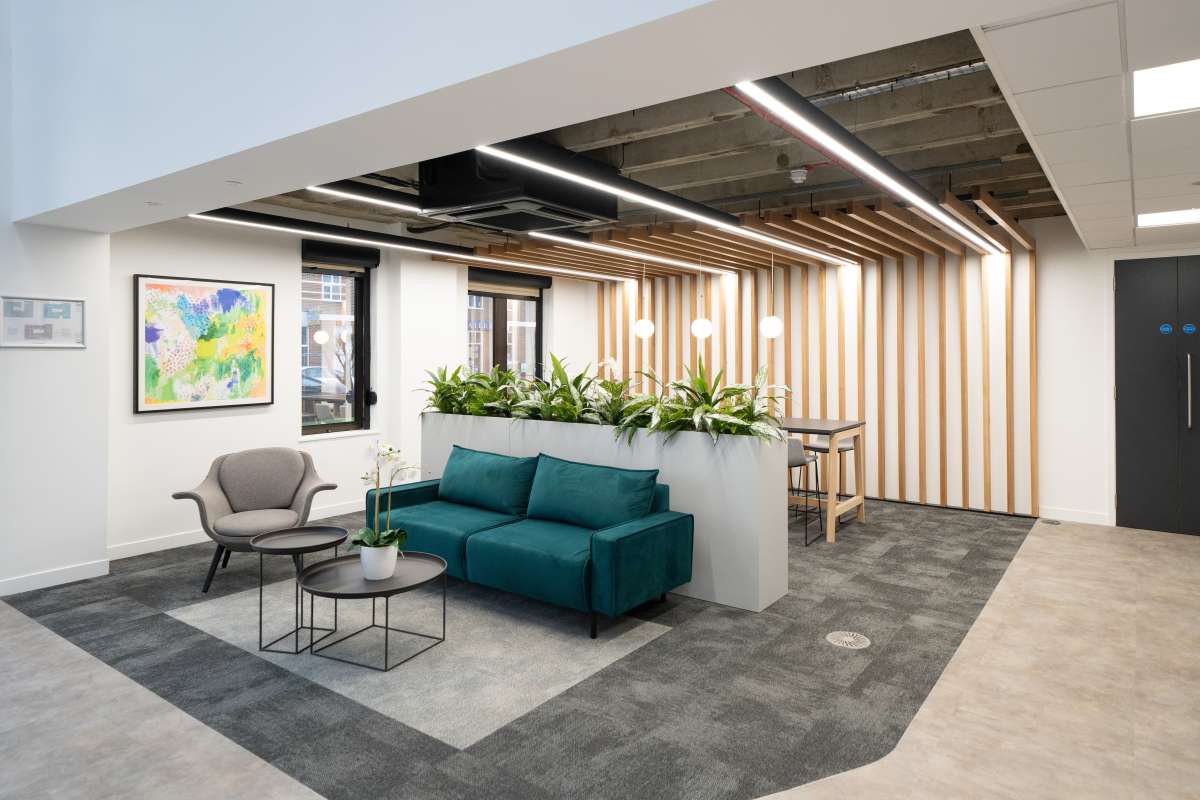 Office in Coulsdon - photo 4