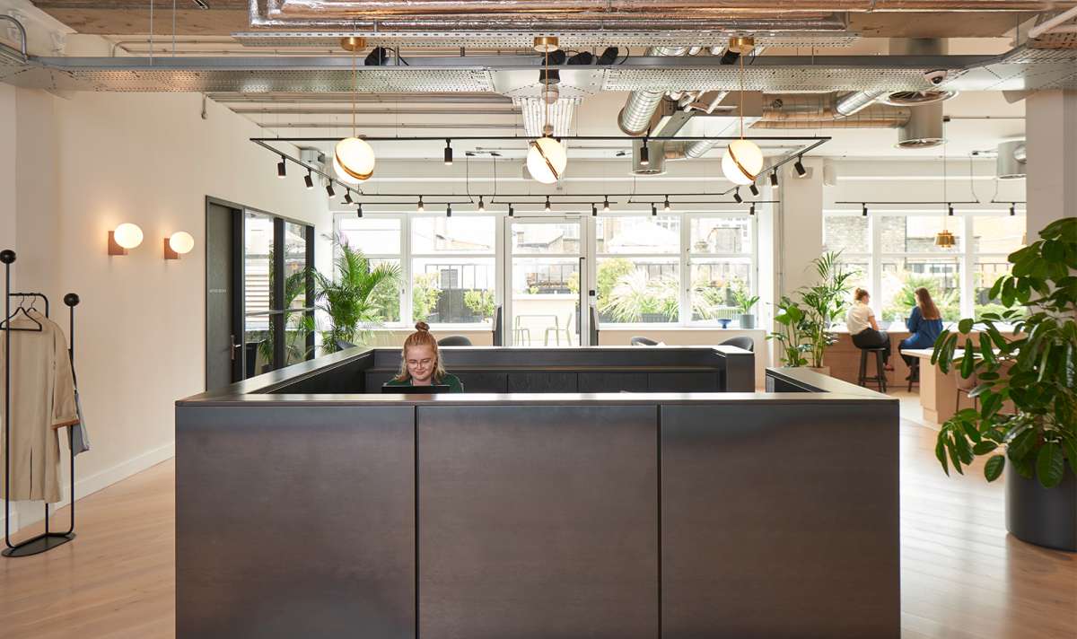 Office in London - photo 3