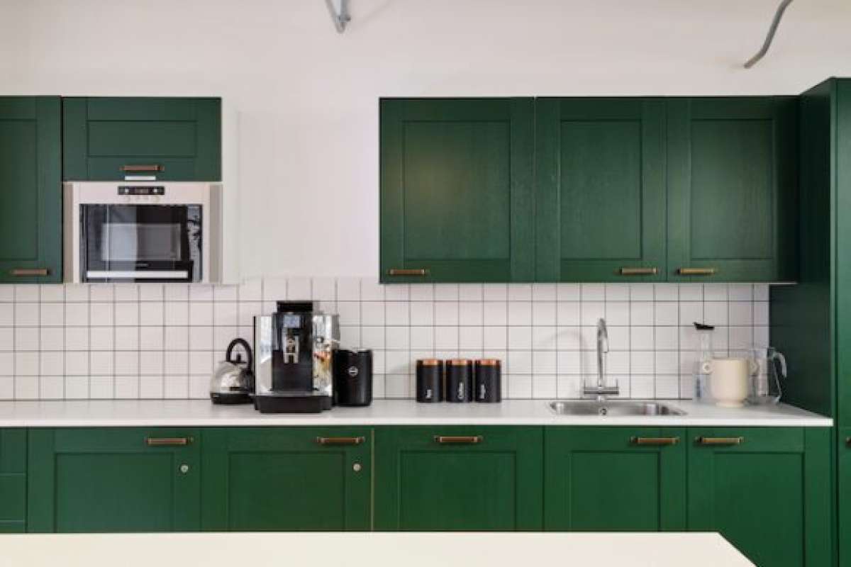 Office in London - photo 4