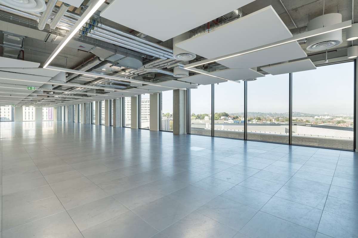 Office in Wembley - photo 3