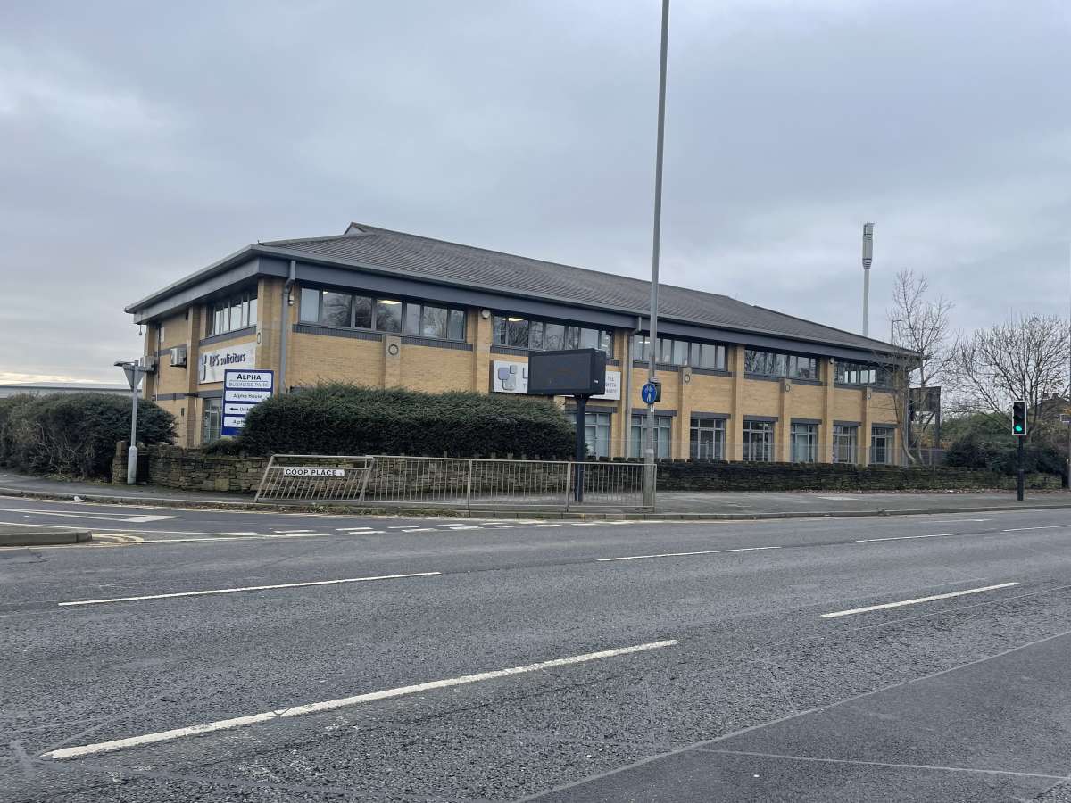 Office in Bradford - photo 3