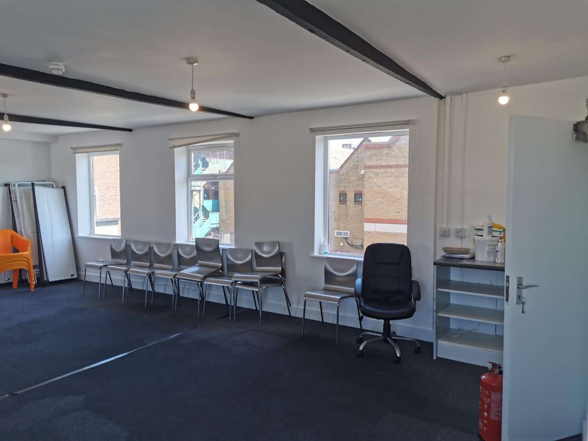 Office in Great Yarmouth - photo 2