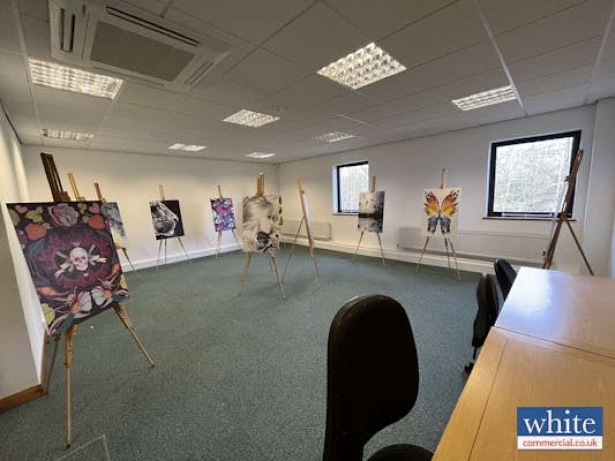 Office in Banbury - photo 2