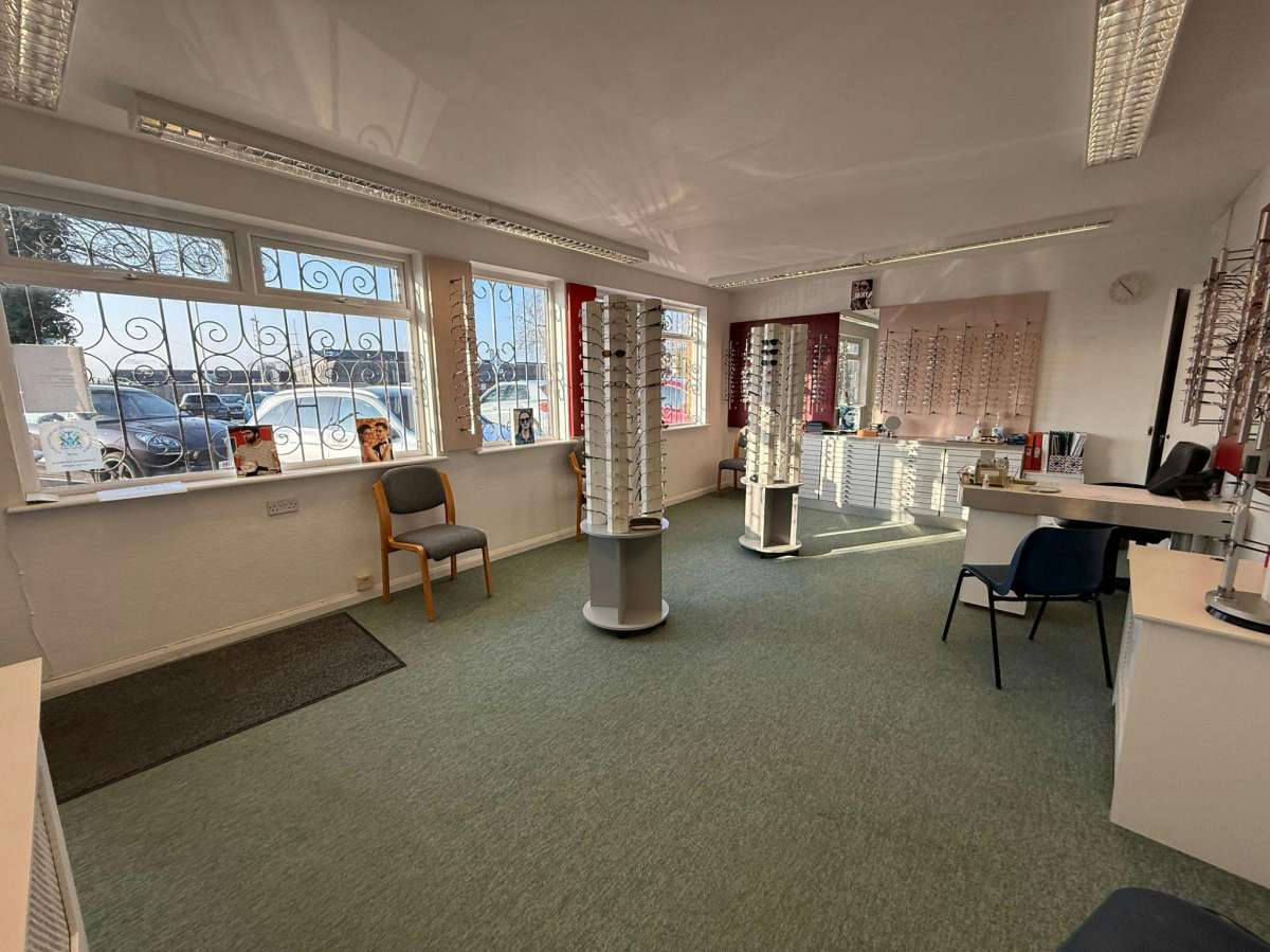 Office in Waterlooville - photo 2