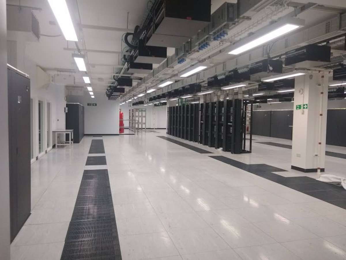 Office in Reading - photo 4