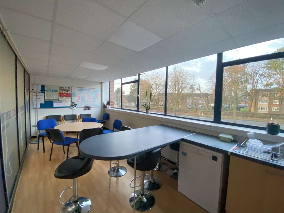 Office in Derby - photo 4