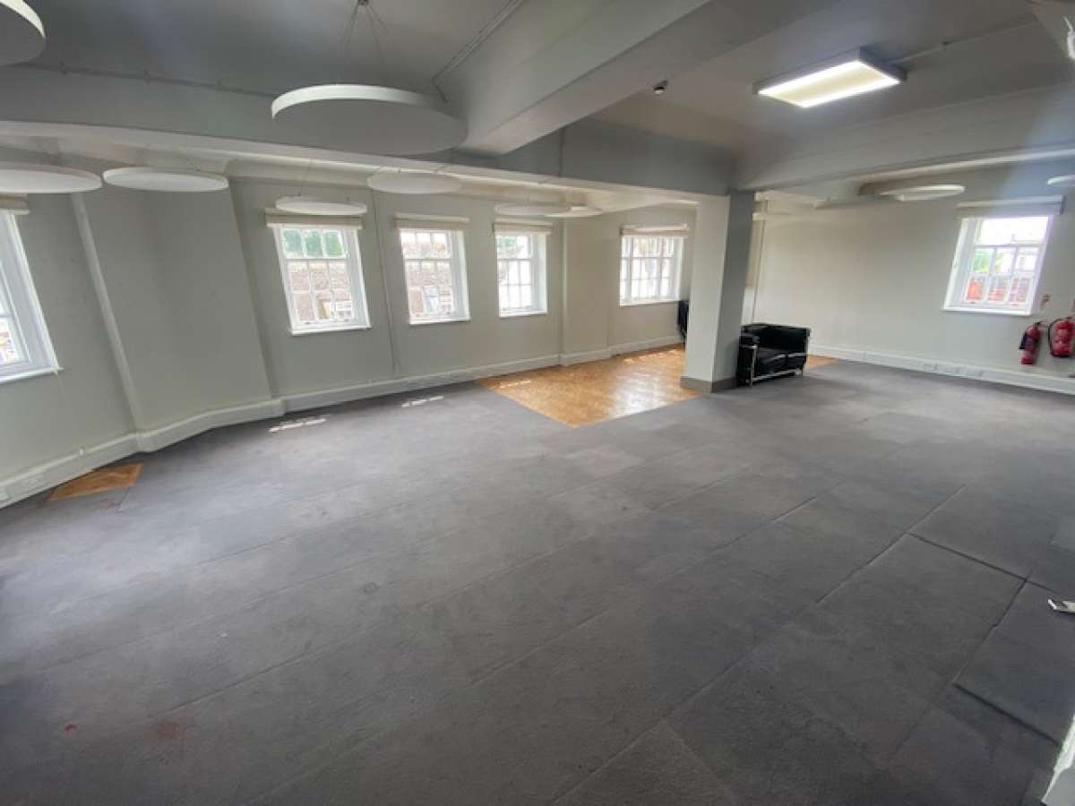 Office in St Neots - photo 3