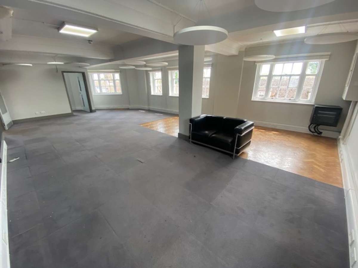 Office in St Neots - photo 4