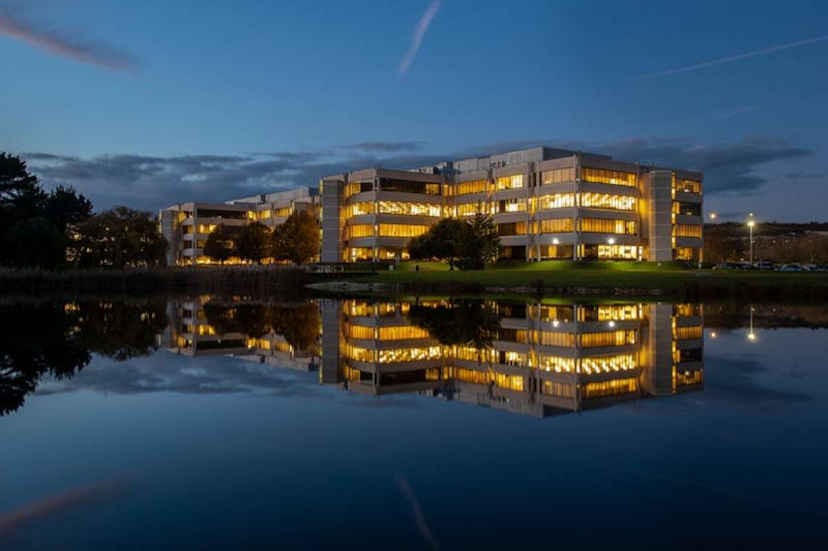 Office in Portsmouth - photo 2