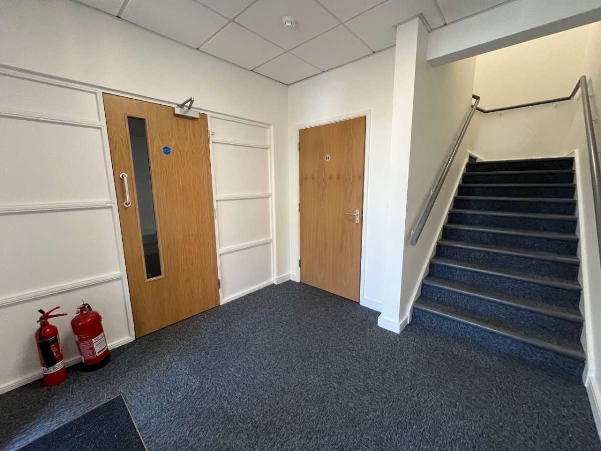 Office in Colchester - photo 2