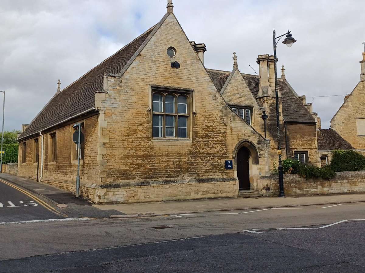 Office in Stamford - photo 4