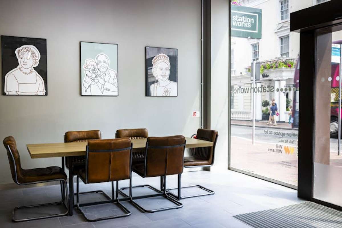 Office in Reading - photo 2