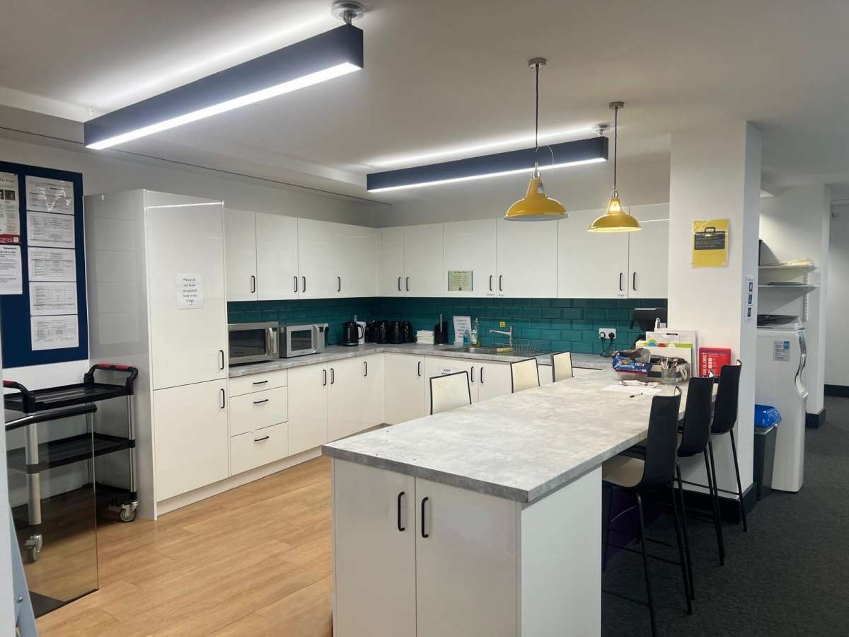 Office in London - photo 4