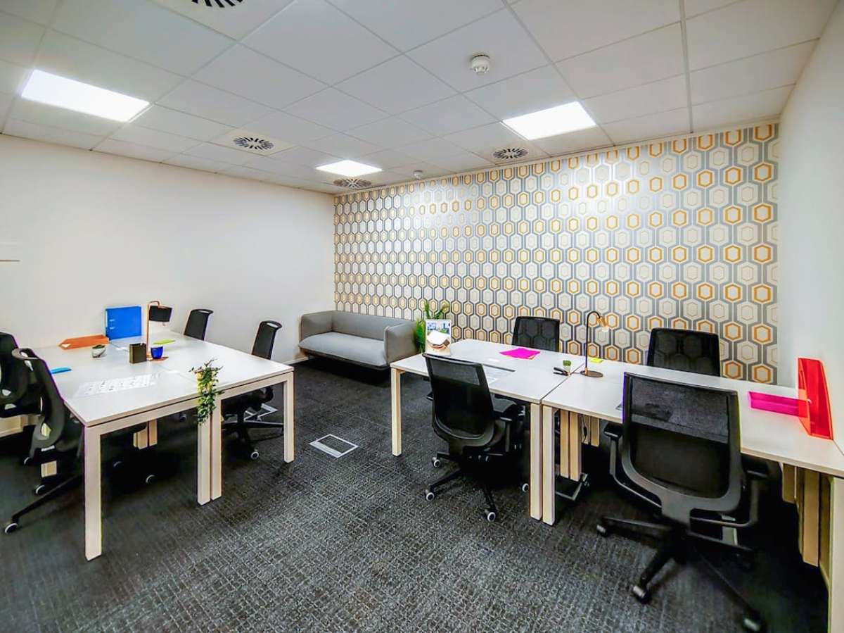 Office in Portsmouth - photo 2