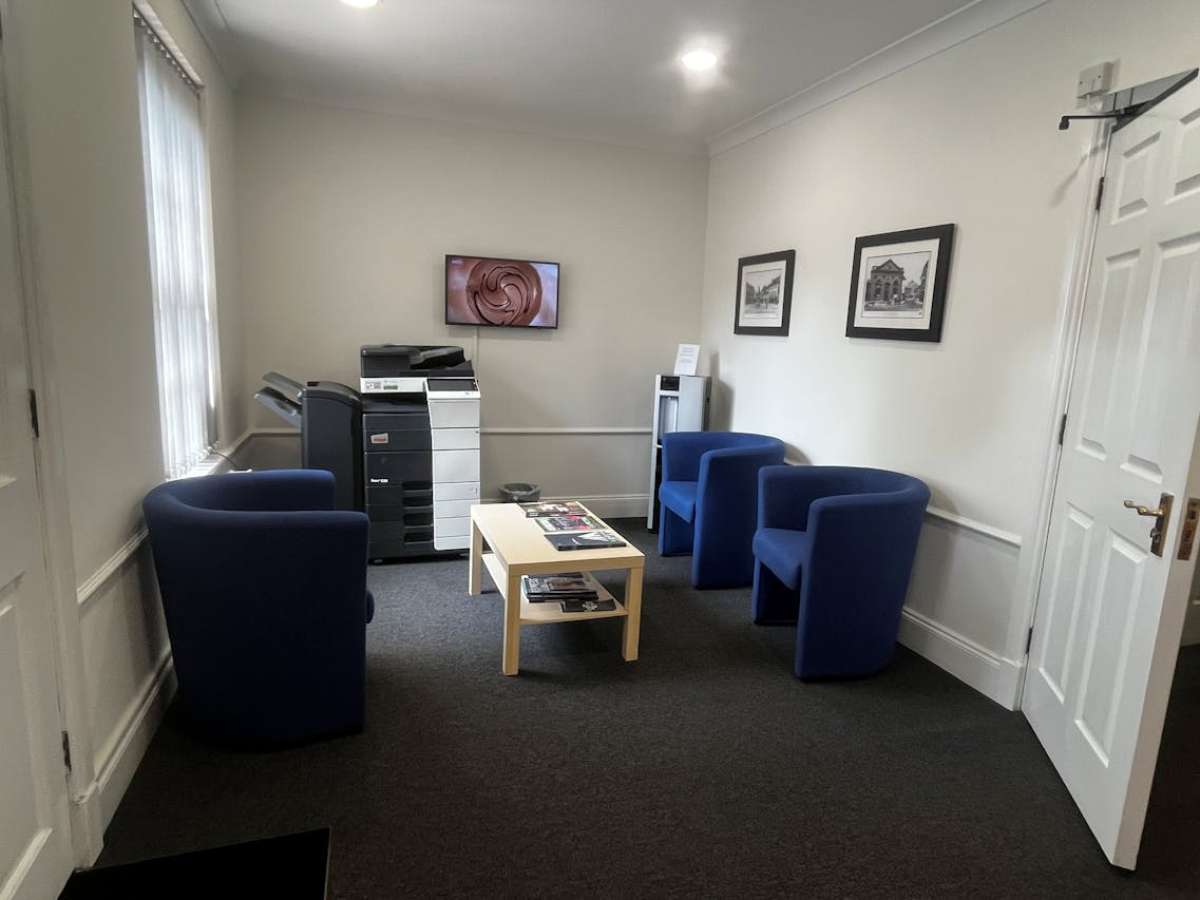 Office in Romsey - photo 3