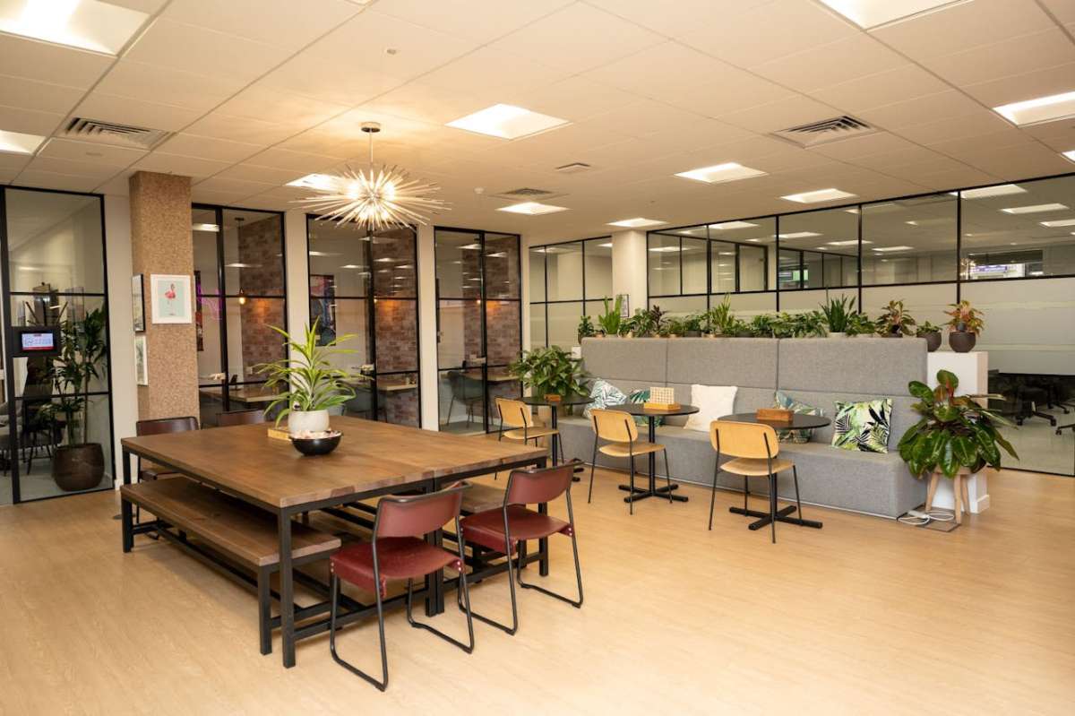 Office in Southampton - photo 3