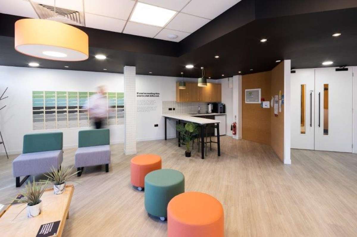 Office in Poole - photo 2