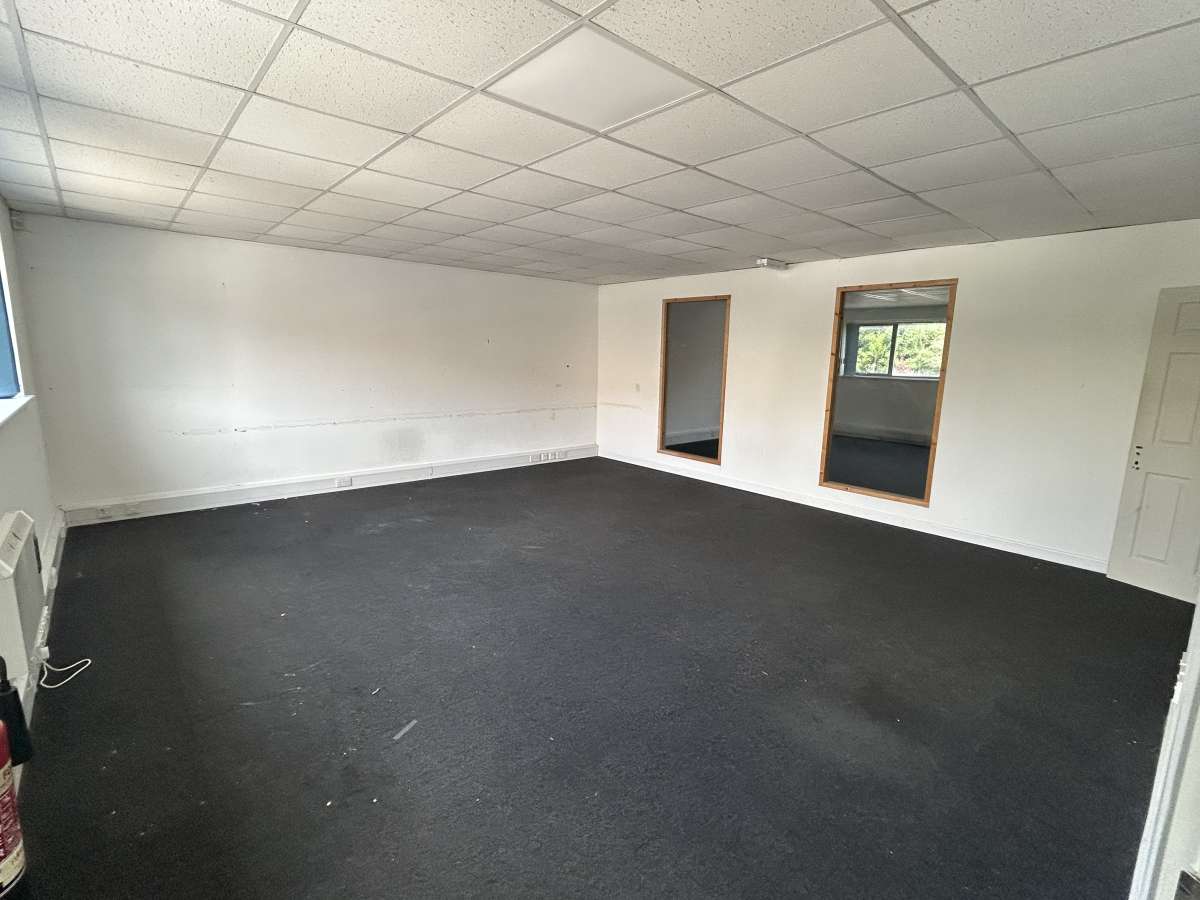 Office in Exeter - photo 2