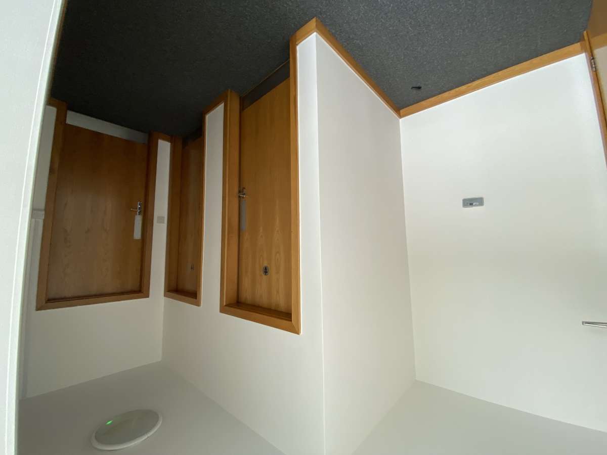 Office in Dudley - photo 4