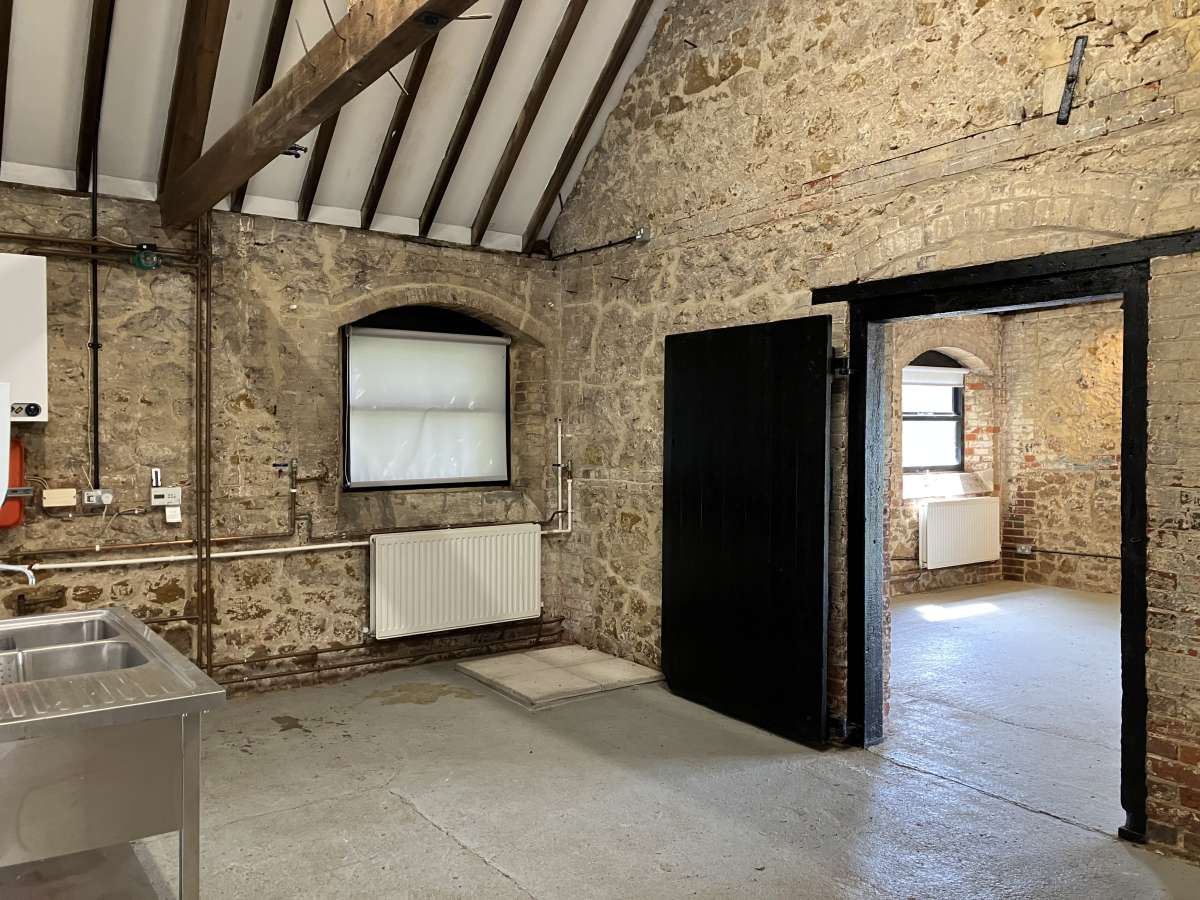 Office in King's Lynn - photo 4