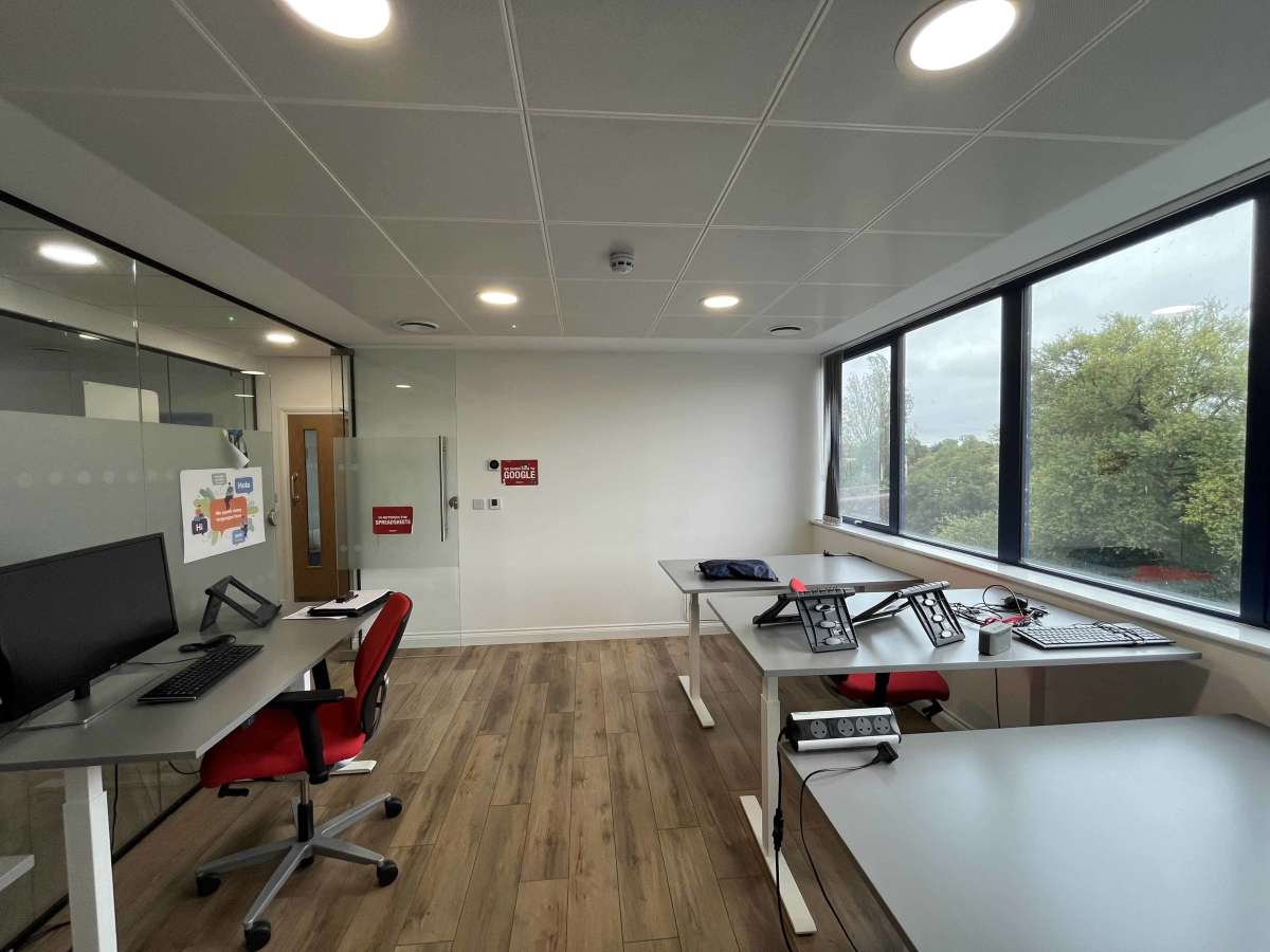 Office in Cullompton - photo 3