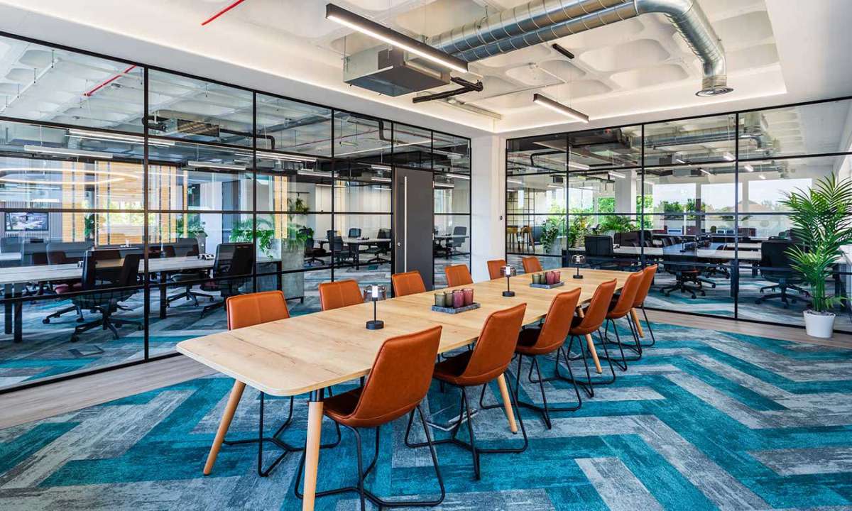 Office in Maidenhead - photo 4