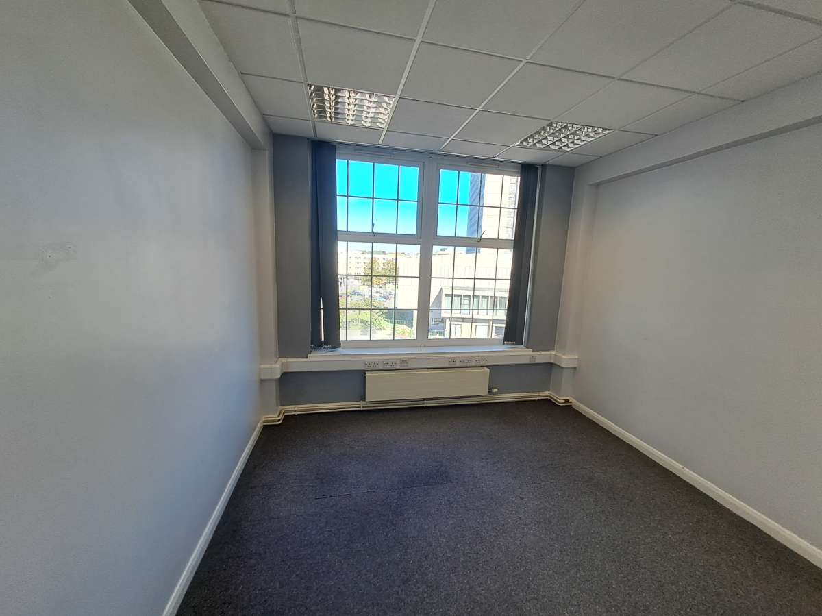 Office in Plymouth - photo 4