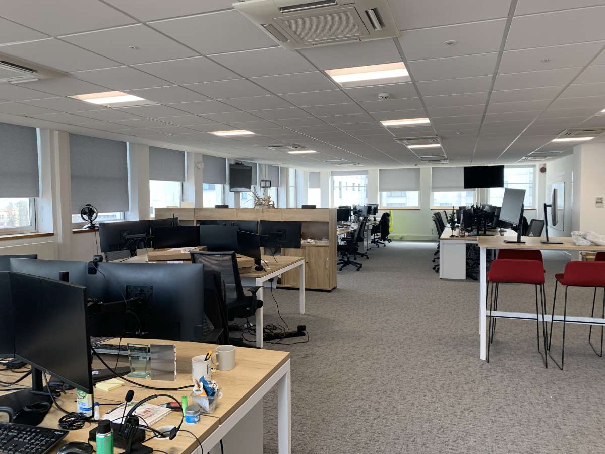 Office in Cardiff - photo 3