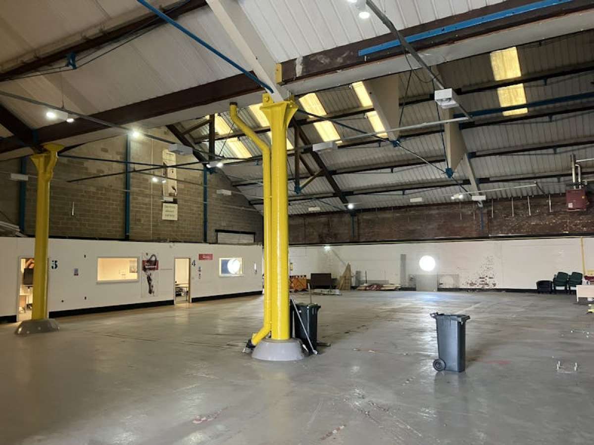 Office in Liverpool - photo 4