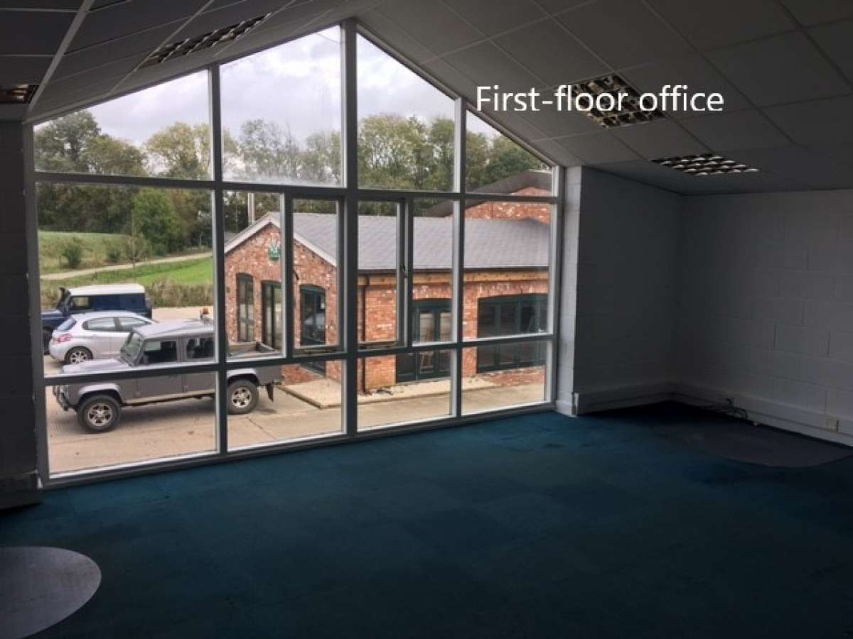 Office in Market Harborough - photo 3