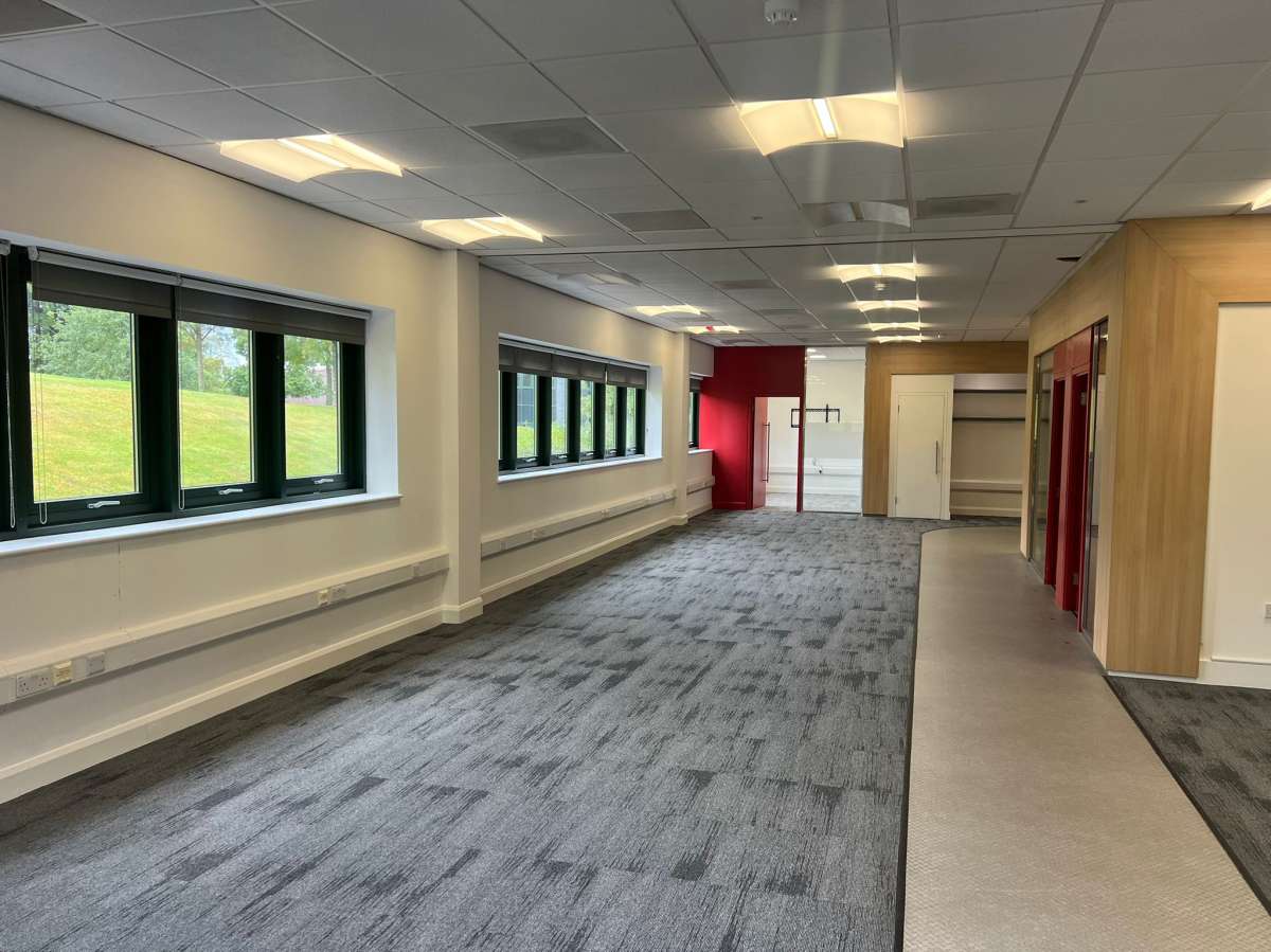 Office in Southampton - photo 2