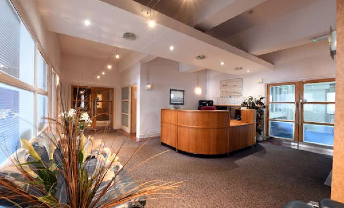 Office in Manchester - photo 2