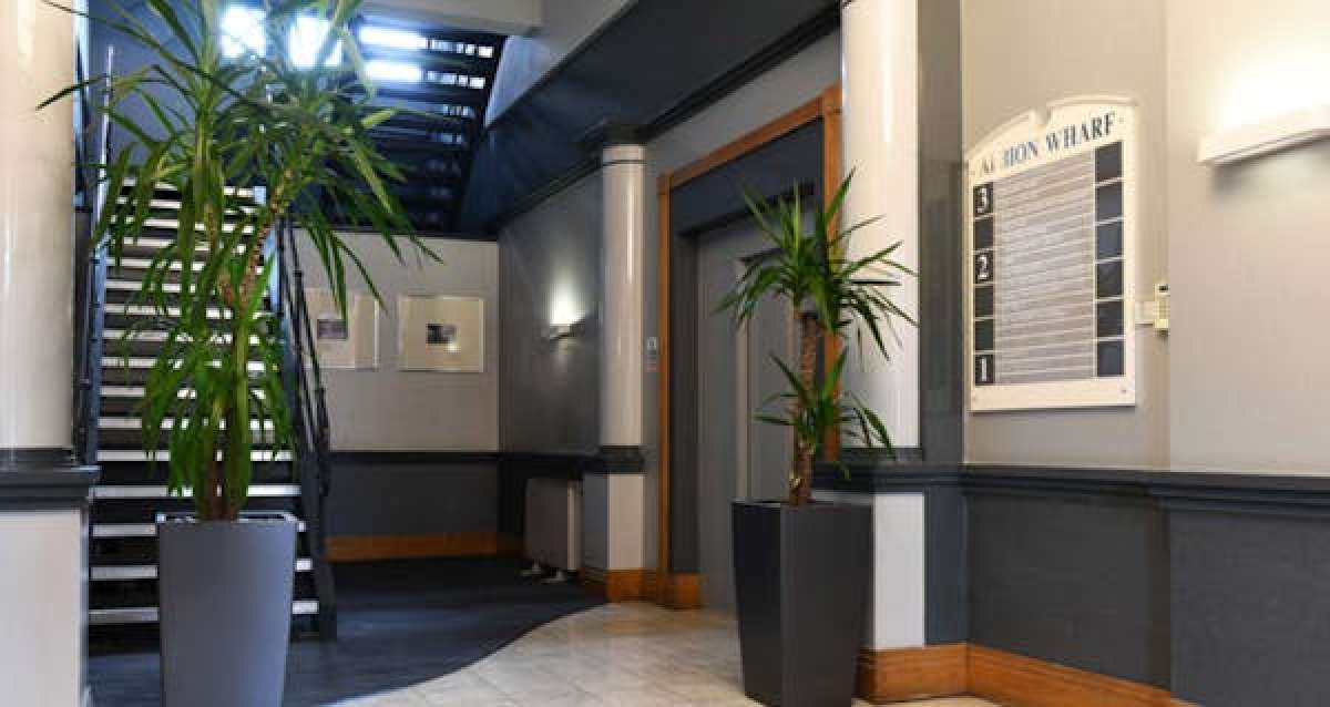 Office in Manchester - photo 3