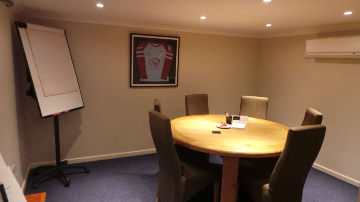 Office in Ashford - photo 3