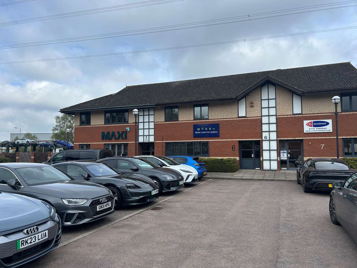 Office in Leicester - photo 2