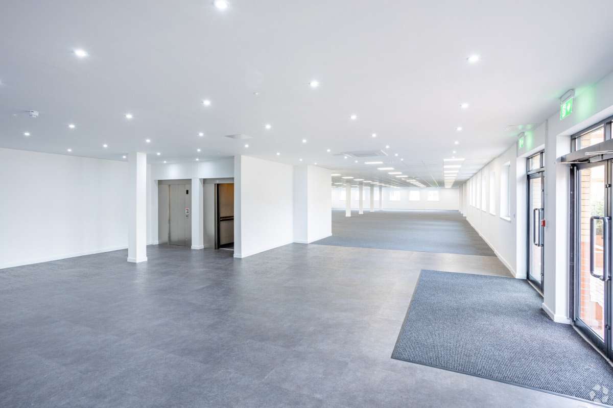 Office in Swansea - photo 3