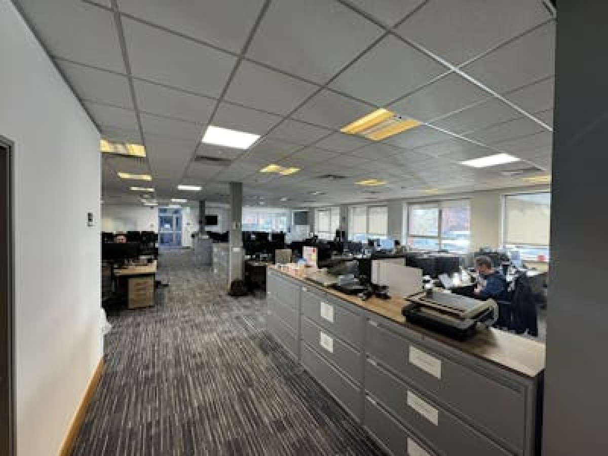 Office in Leicester - photo 3