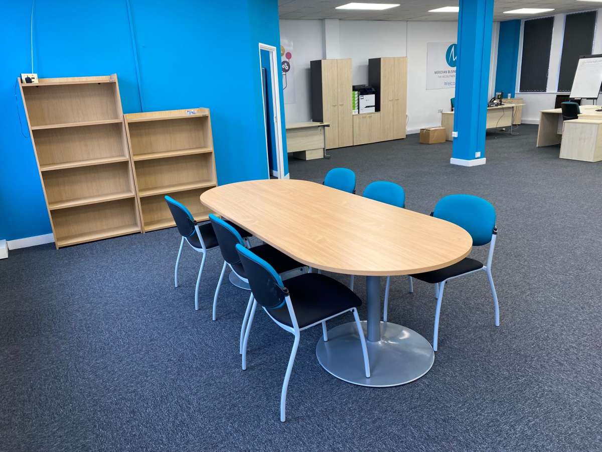 Office in St Peters Churchyard - photo 4