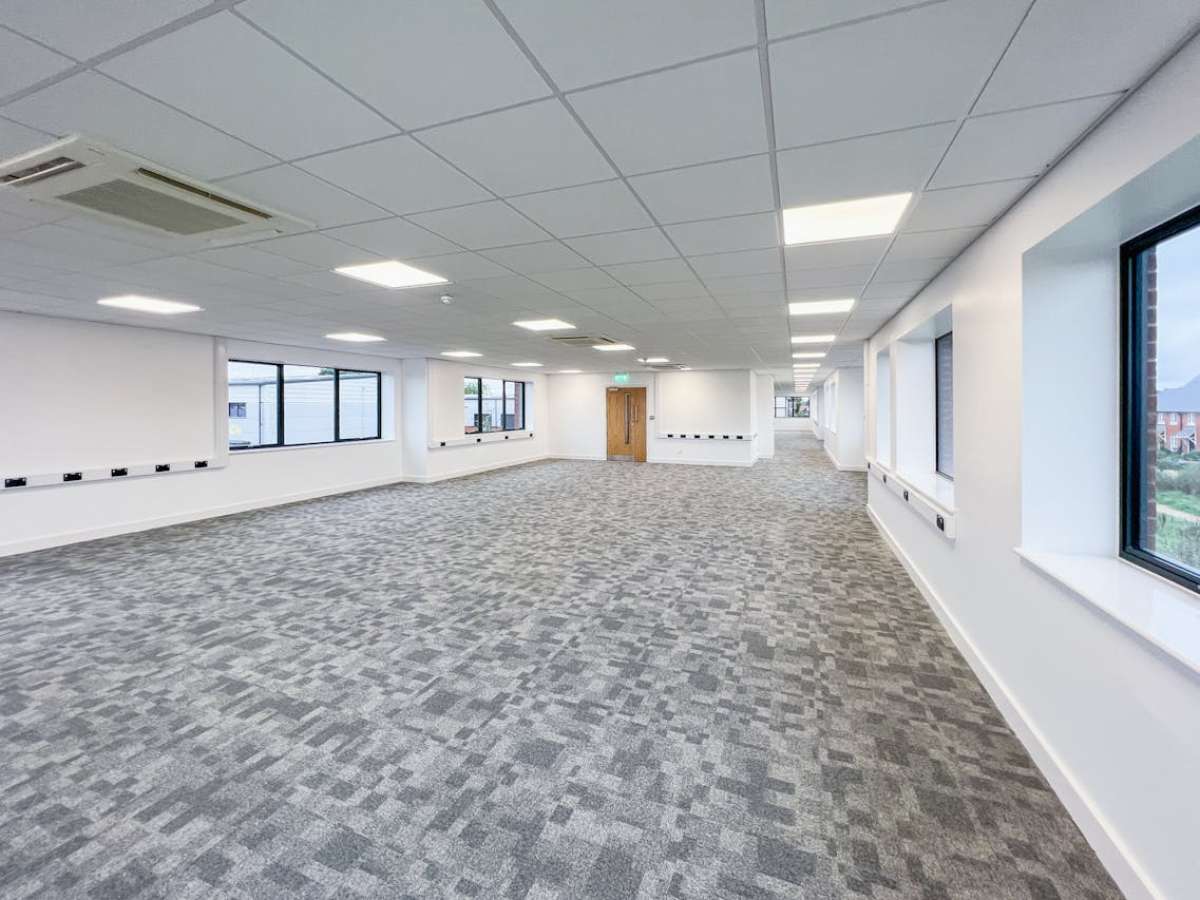 Office in Ringwood - photo 2