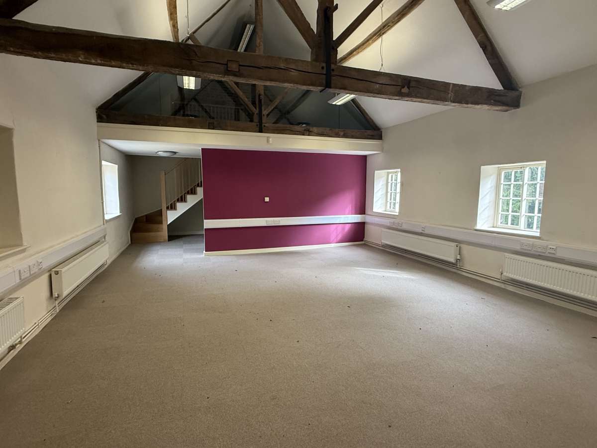 Office in Derby - photo 3