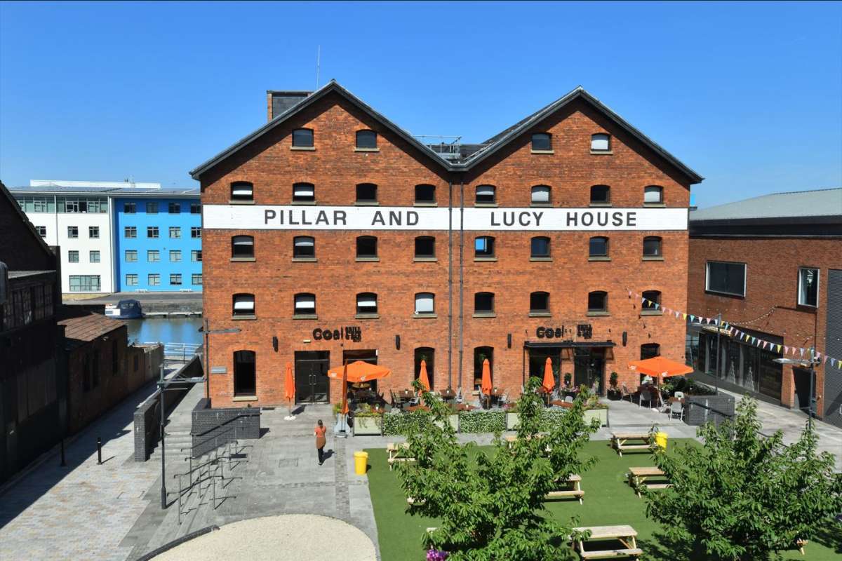 Office in Gloucester - photo 2