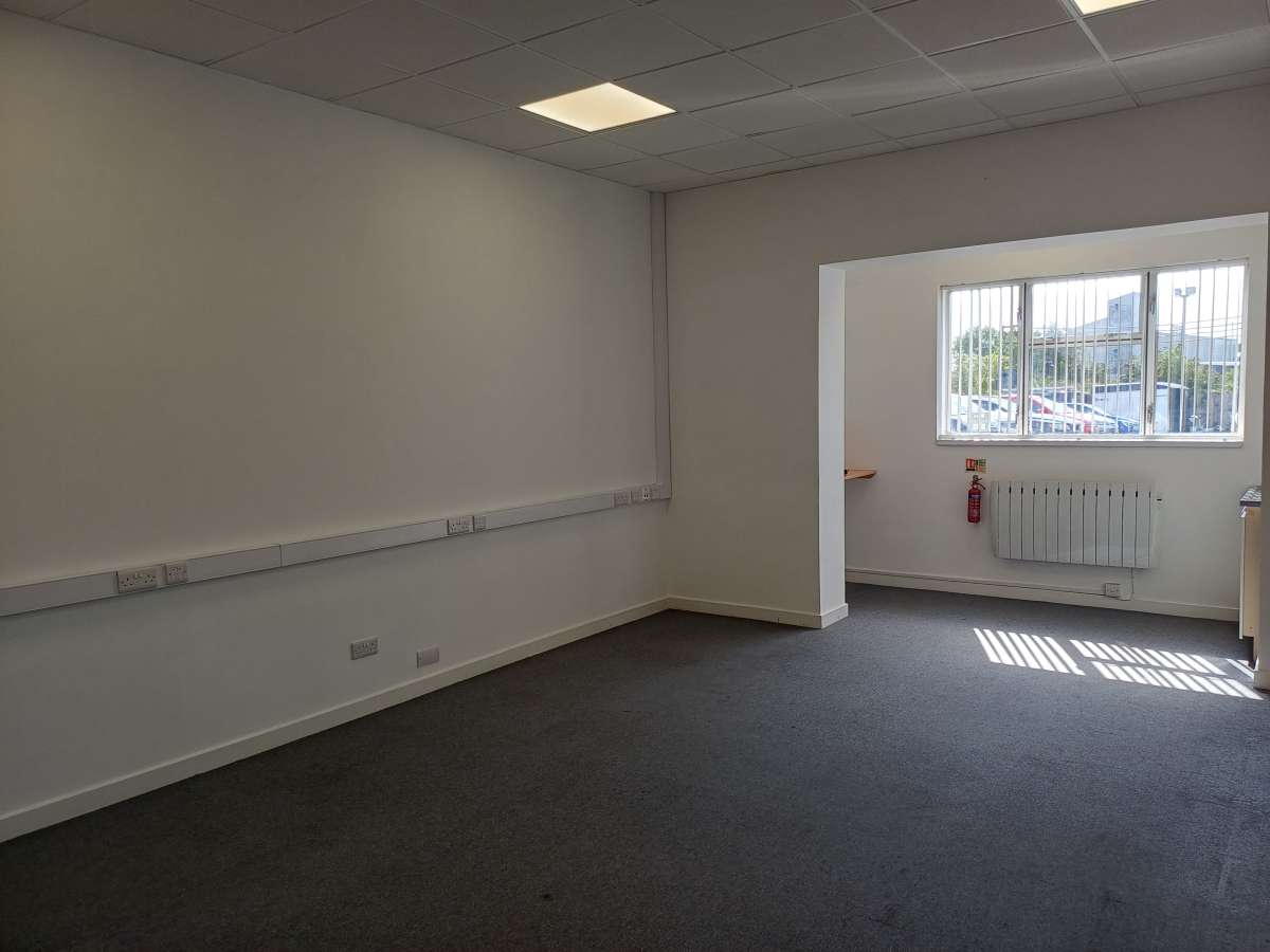 Office in Exeter - photo 3