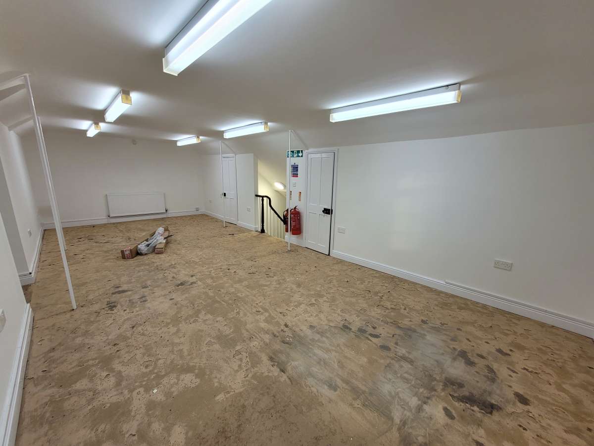 Office in St. Neots - photo 3