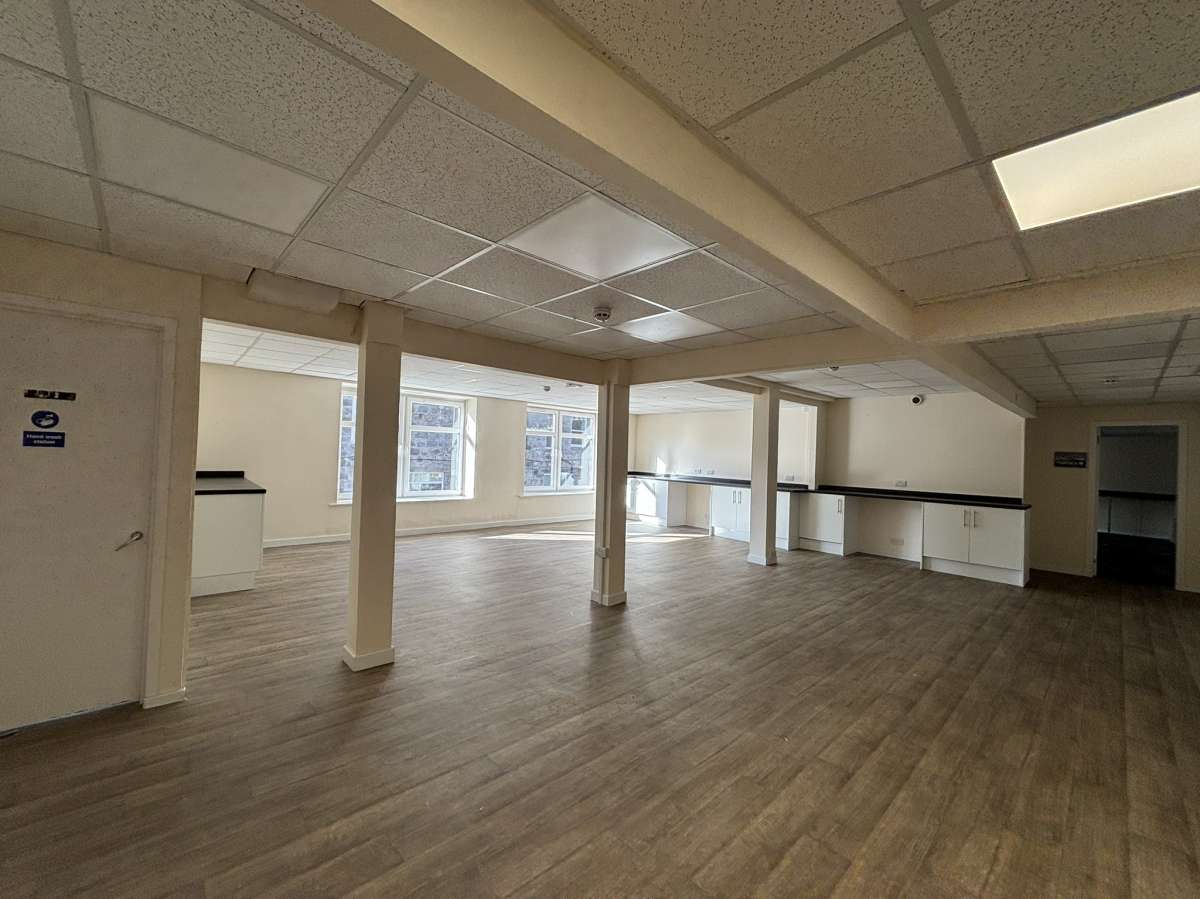 Office in Aberdeen - photo 4