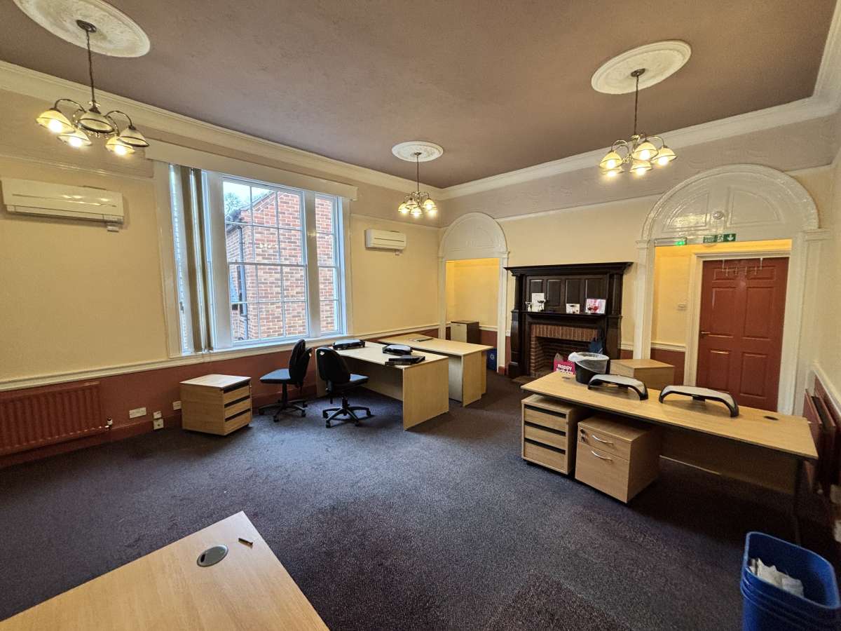 Office in Loughborough - photo 3