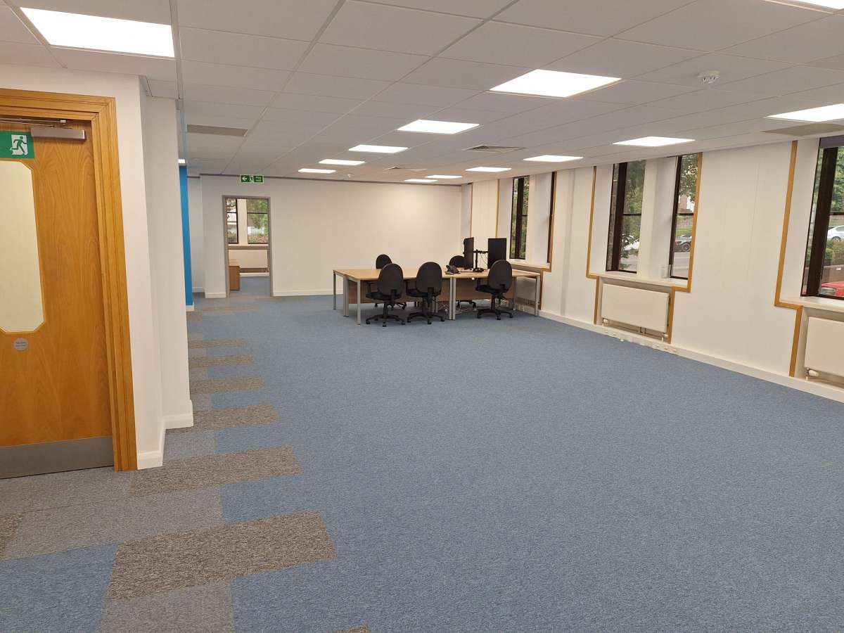 Office in Haywards Heath - photo 3