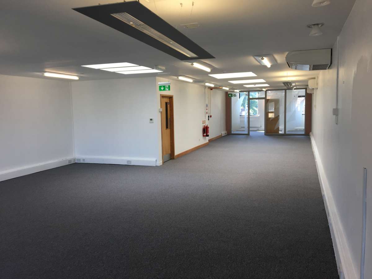 Office in Bath - photo 2