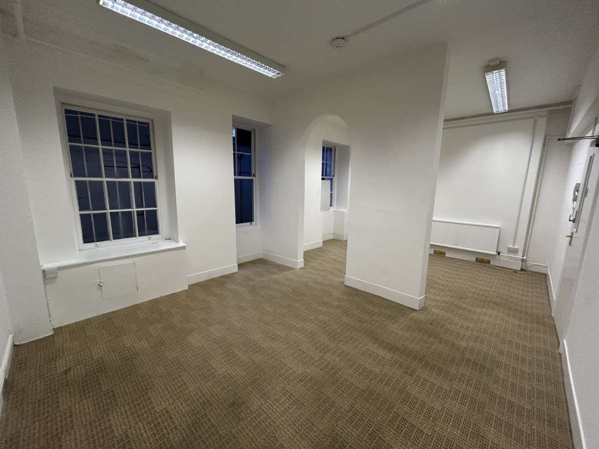 Office in Exeter - photo 3